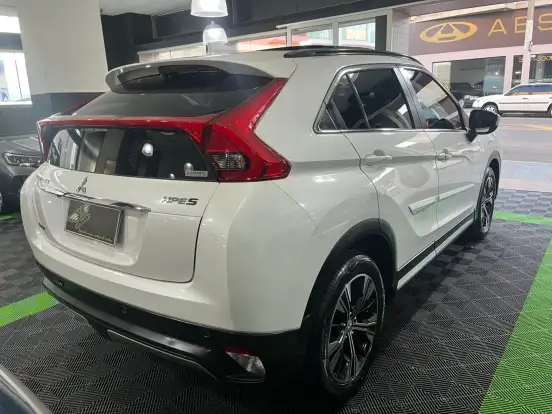 MITSUBISHI-ECLIPSE CROSS-1.5 MIVEC TURBO GASOLINA HPE-S AWD CVT MITSUBISHI-ECLIPSE CROSS-2019