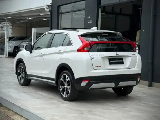 MITSUBISHI-ECLIPSE CROSS-1.5 MIVEC TURBO GASOLINA HPE-S AWD CVT MITSUBISHI-ECLIPSE CROSS-2019