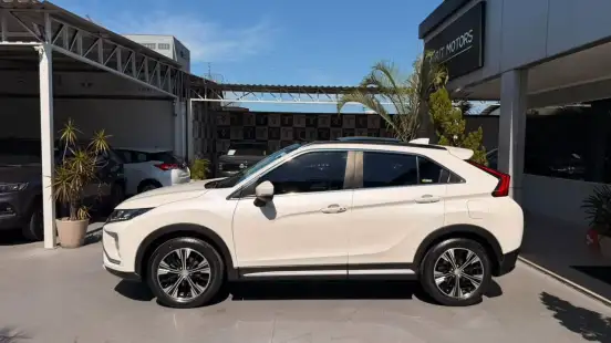 MITSUBISHI-ECLIPSE CROSS-2021