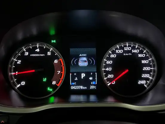 MITSUBISHI-ECLIPSE CROSS-1.5 MIVEC TURBO GASOLINA HPE-S CVT MITSUBISHI-ECLIPSE CROSS-2024