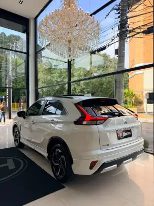 MITSUBISHI-ECLIPSE CROSS-2025