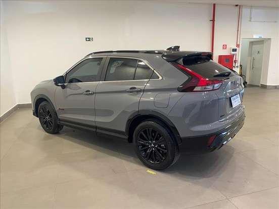MITSUBISHI-ECLIPSE CROSS-1.5 MIVEC TURBO GASOLINA HPE BLACK CVT MITSUBISHI-ECLIPSE CROSS-2025