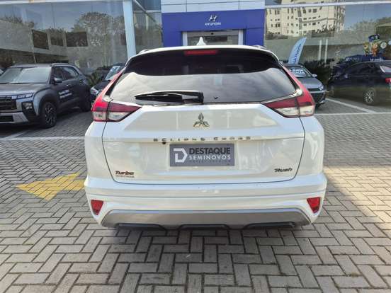 MITSUBISHI-ECLIPSE CROSS-2024