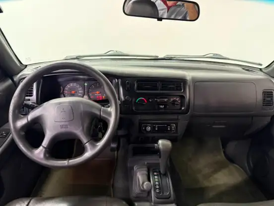 MITSUBISHI-L200-2007