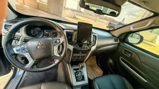 MITSUBISHI-L200 TRITON-2022