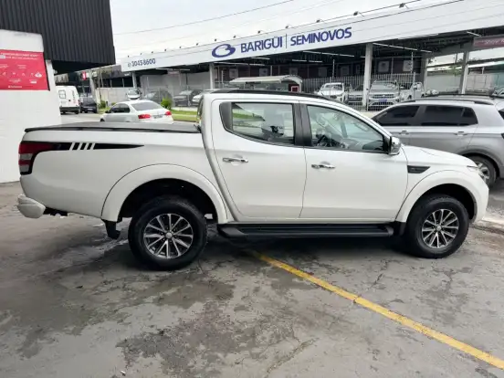 MITSUBISHI-L200 TRITON-2.4 16V TURBO DIESEL SPORT HPE-S CD 4P 4X4 AUTOMÁTICO MITSUBISHI-L200 TRITON-2020