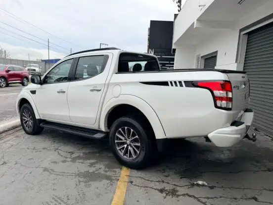 MITSUBISHI-L200 TRITON-2.4 16V TURBO DIESEL SPORT HPE-S CD 4P 4X4 AUTOMÁTICO MITSUBISHI-L200 TRITON-2020