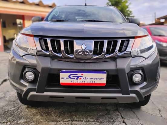 MITSUBISHI-L200 TRITON-2.4 16V TURBO DIESEL OUTDOOR GLS CD 4X4 AUTOMÁTICO MITSUBISHI-L200 TRITON-2023