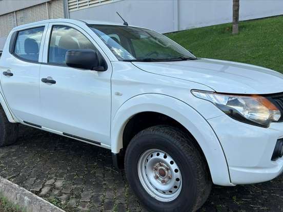 MITSUBISHI-L200 TRITON-2.4 16V TURBO DIESEL SPORT GLS CD 4P 4X4 AUTOMÁTICO MITSUBISHI-L200 TRITON-2022