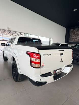 MITSUBISHI-L200 TRITON-2019
