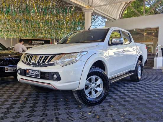 MITSUBISHI-L200 TRITON-2.4 16V TURBO DIESEL SPORT HPE CD 4P 4X4 AUTOMÁTICO MITSUBISHI-L200 TRITON-2017