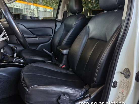 MITSUBISHI-L200 TRITON-2.4 16V TURBO DIESEL SPORT HPE CD 4P 4X4 AUTOMÁTICO MITSUBISHI-L200 TRITON-2017