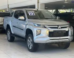MITSUBISHI L200 TRITON 2.4 16V TURBO DIESEL SPORT HPE-S CD 4P 4X4 AUTOMÁTICO MITSUBISHI L200 TRITON 2.4 16V TURBO DIESEL SPORT HPE-S CD 4P 4X4 AUTOMÁTICO