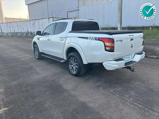 MITSUBISHI-L200 TRITON-2.4 16V TURBO DIESEL SPORT HPE-S CD 4P 4X4 AUTOMÁTICO MITSUBISHI-L200 TRITON-2020