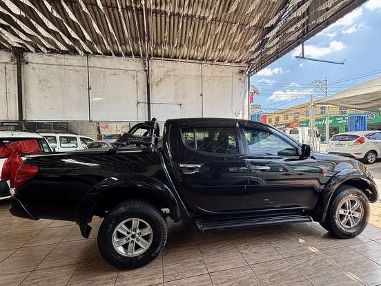 MITSUBISHI-L200 TRITON-3.2 HPE 4X4 CD 16V TURBO INTERCOOLER DIESEL 4P AUTOMÁTICO MITSUBISHI-L200 TRITON-2008
