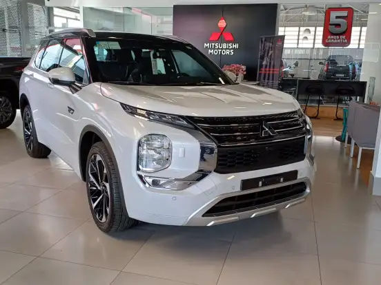 MITSUBISHI-OUTLANDER-2.4 PHEV SIGNATURE S-AWC DHT MITSUBISHI-OUTLANDER-2025