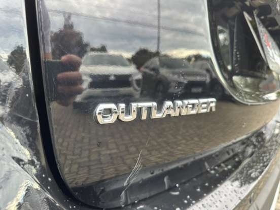 MITSUBISHI-OUTLANDER-2.0 16V GASOLINA 4P AUTOMÁTICO MITSUBISHI-OUTLANDER-2015
