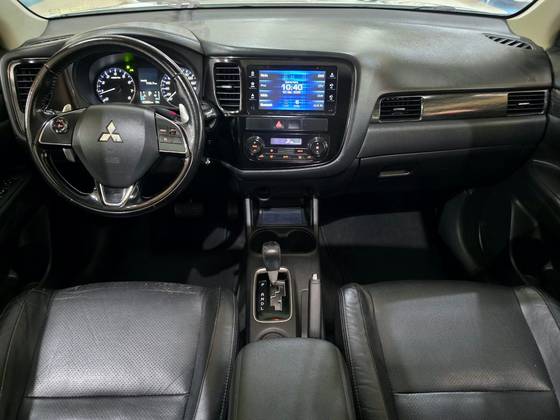 MITSUBISHI OUTLANDER 2.0 16V GASOLINA 4P AUTOMÁTICO
