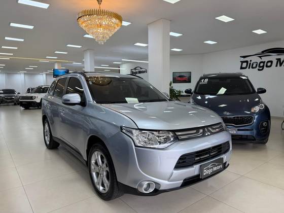MITSUBISHI OUTLANDER 2.0 16V GASOLINA 4P AUTOMÁTICO
