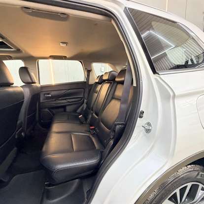 MITSUBISHI-OUTLANDER-2.2 4X4 16V DIESEL 4P AUTOMÁTICO MITSUBISHI-OUTLANDER-2016