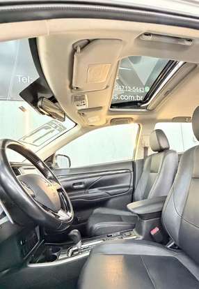 MITSUBISHI-OUTLANDER-2.2 4X4 16V DIESEL 4P AUTOMÁTICO MITSUBISHI-OUTLANDER-2016