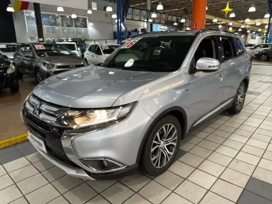 MITSUBISHI-OUTLANDER-3.0 GT 4X4 V6 24V GASOLINA 4P AUTOMÁTICO MITSUBISHI-OUTLANDER-2016