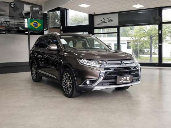 MITSUBISHI-OUTLANDER-2017