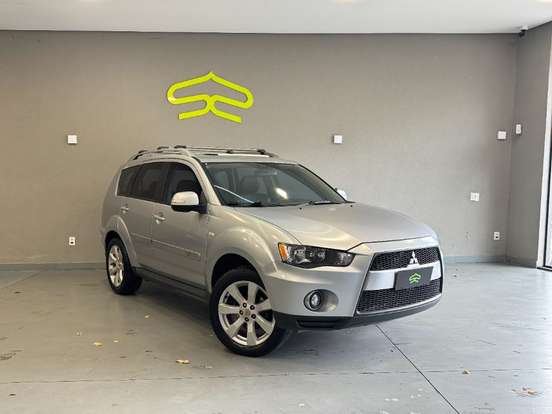 MITSUBISHI-OUTLANDER-3.0 GT 4X4 V6 24V GASOLINA 4P AUTOMÁTICO MITSUBISHI-OUTLANDER-2009