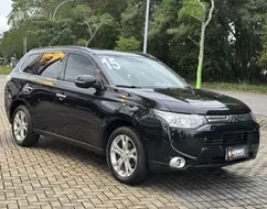 MITSUBISHI OUTLANDER 3.0 GT 4X4 V6 24V GASOLINA 4P AUTOMÁTICO MITSUBISHI OUTLANDER 3.0 GT 4X4 V6 24V GASOLINA 4P AUTOMÁTICO