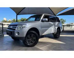 MITSUBISHI PAJERO 2.5 HD 4X4 8V TURBO INTERCOOLER DIESEL 4P MANUAL MITSUBISHI PAJERO 2.5 HD 4X4 8V TURBO INTERCOOLER DIESEL 4P MANUAL