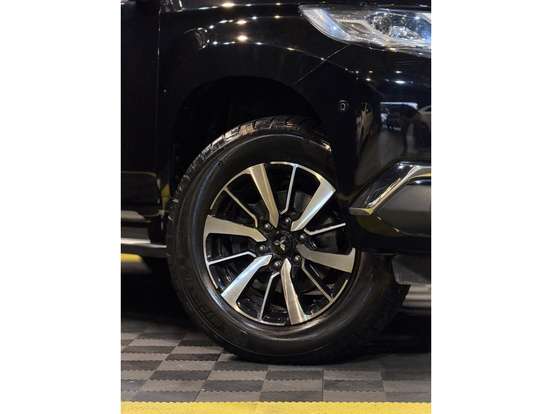 MITSUBISHI-PAJERO SPORT-2019