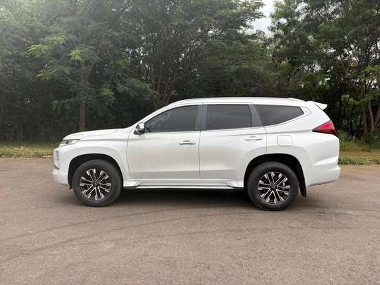 MITSUBISHI-PAJERO SPORT-2.4 16V MIVEC TURBO DIESEL HPE AWD AUTOMÁTICO MITSUBISHI-PAJERO SPORT-2023