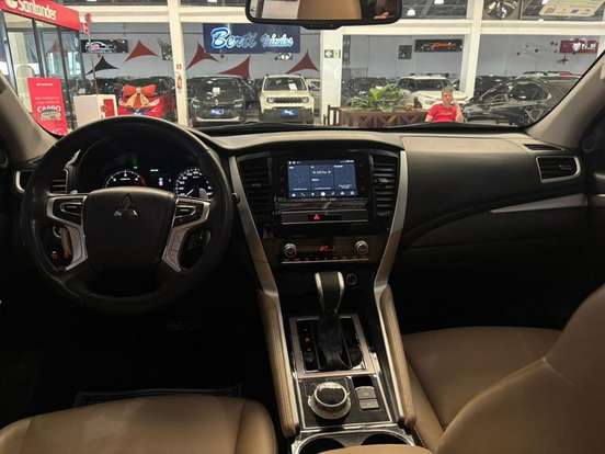 MITSUBISHI-PAJERO SPORT-2.4 16V MIVEC TURBO DIESEL HPE AWD AUTOMÁTICO MITSUBISHI-PAJERO SPORT-2021