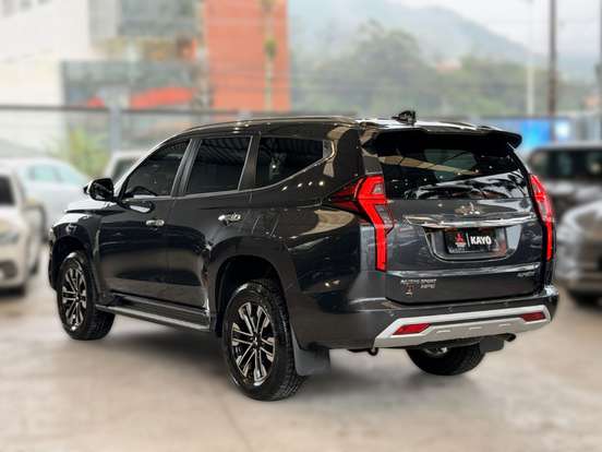 MITSUBISHI-PAJERO SPORT-2023