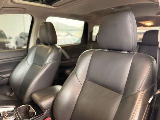 MITSUBISHI-PAJERO SPORT-2.4 16V MIVEC TURBO DIESEL HPE-S AWD AUTOMÁTICO MITSUBISHI-PAJERO SPORT-2023