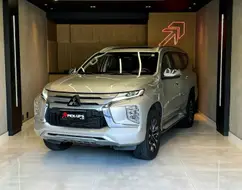 MITSUBISHI PAJERO SPORT 2.4 16V MIVEC TURBO DIESEL HPE-S AWD AUTOMÁTICO MITSUBISHI PAJERO SPORT 2.4 16V MIVEC TURBO DIESEL HPE-S AWD AUTOMÁTICO