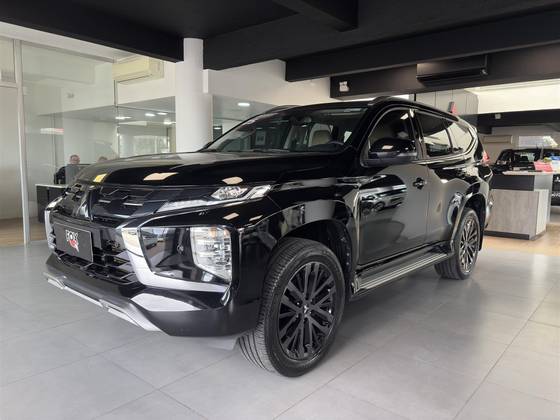 MITSUBISHI PAJERO SPORT 2.4 16V MIVEC TURBO DIESEL LEGEND AWD AUTOMÁTICO