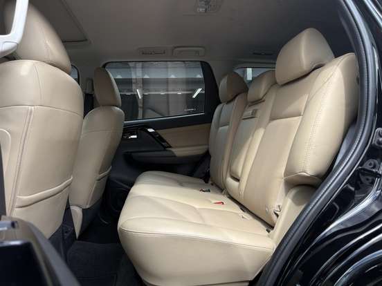 MITSUBISHI-PAJERO SPORT-2.4 16V MIVEC TURBO DIESEL LEGEND AWD AUTOMÁTICO MITSUBISHI-PAJERO SPORT-2024