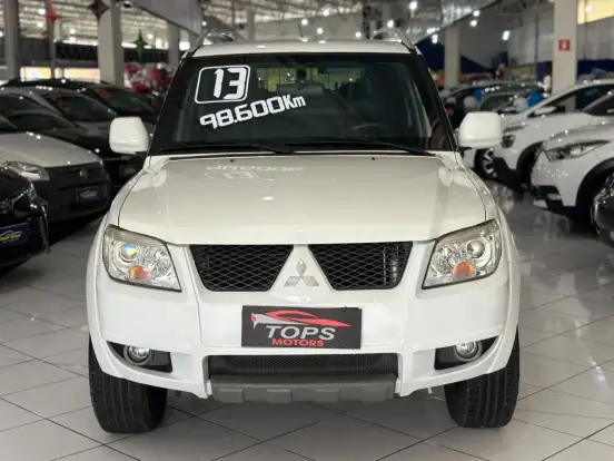 MITSUBISHI-PAJERO TR4-2.0 4X2 16V 140CV FLEX 4P AUTOMÁTICO MITSUBISHI-PAJERO TR4-2012