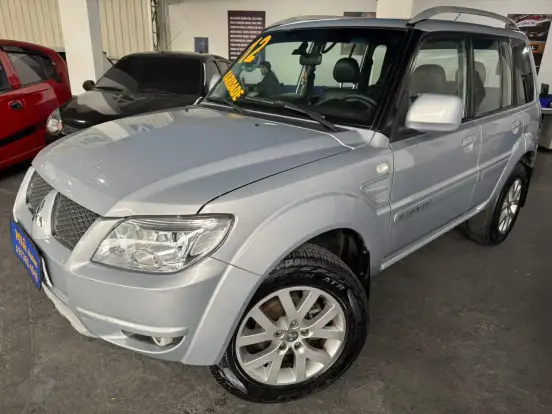 MITSUBISHI-PAJERO TR4-2.0 4X2 16V 140CV FLEX 4P AUTOMÁTICO MITSUBISHI-PAJERO TR4-2012