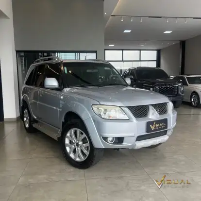 MITSUBISHI-PAJERO TR4-2011