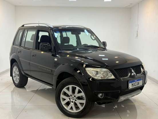 MITSUBISHI-PAJERO TR4-2.0 4X4 16V 140CV FLEX 4P AUTOMÁTICO MITSUBISHI-PAJERO TR4-2012