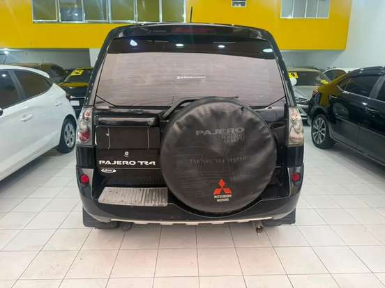 MITSUBISHI-PAJERO TR4-2009