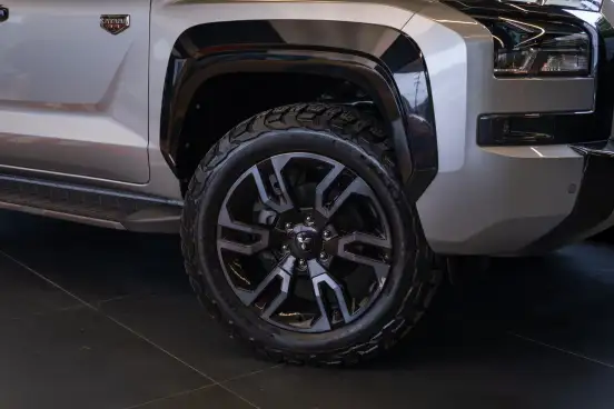 MITSUBISHI-TRITON-2026