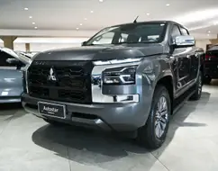 MITSUBISHI TRITON 2.4 BITURBO DIESEL CD HPE 4X4 AUTOMÁTICO MITSUBISHI TRITON 2.4 BITURBO DIESEL CD HPE 4X4 AUTOMÁTICO