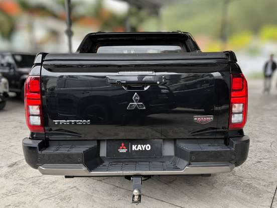 MITSUBISHI-TRITON-2.4 BITURBO DIESEL CD KATANA 4X4 AUTOMÁTICO MITSUBISHI-TRITON-2025