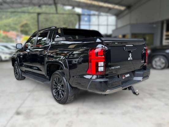 MITSUBISHI-TRITON-2.4 BITURBO DIESEL CD KATANA 4X4 AUTOMÁTICO MITSUBISHI-TRITON-2025