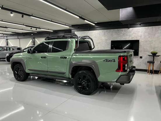 MITSUBISHI-TRITON-2026