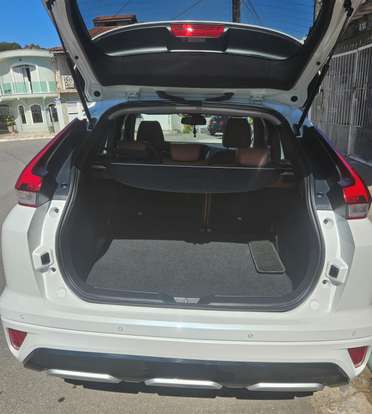 MITSUBISHI-ECLIPSE CROSS-1.5 MIVEC TURBO GASOLINA HPE-S S-AWC CVT MITSUBISHI-ECLIPSE CROSS-2024