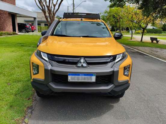 MITSUBISHI-L200 TRITON-2023